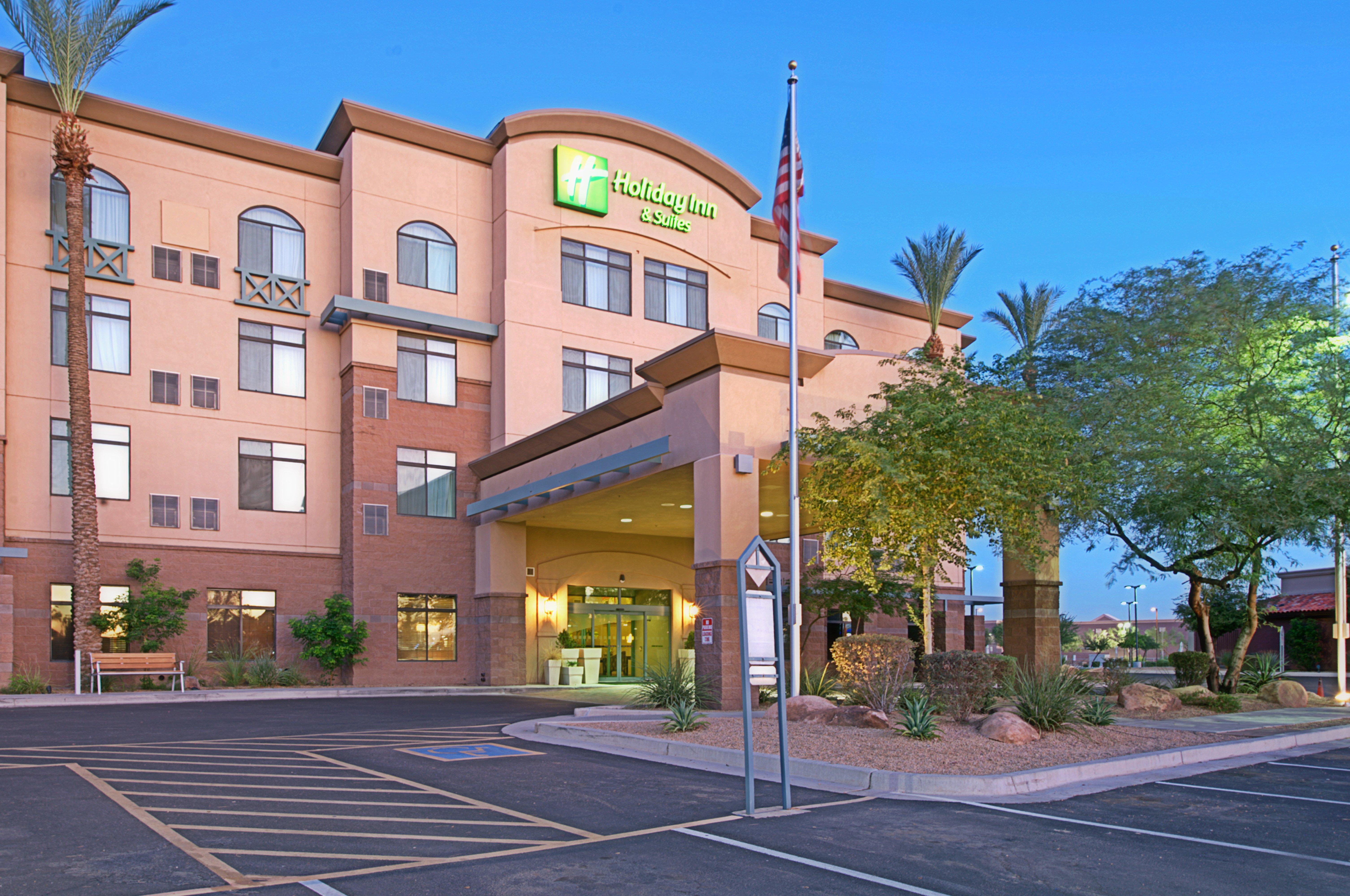 Holiday Inn & Suites Goodyear - West Phoenix Area By Ihg Exterior photo