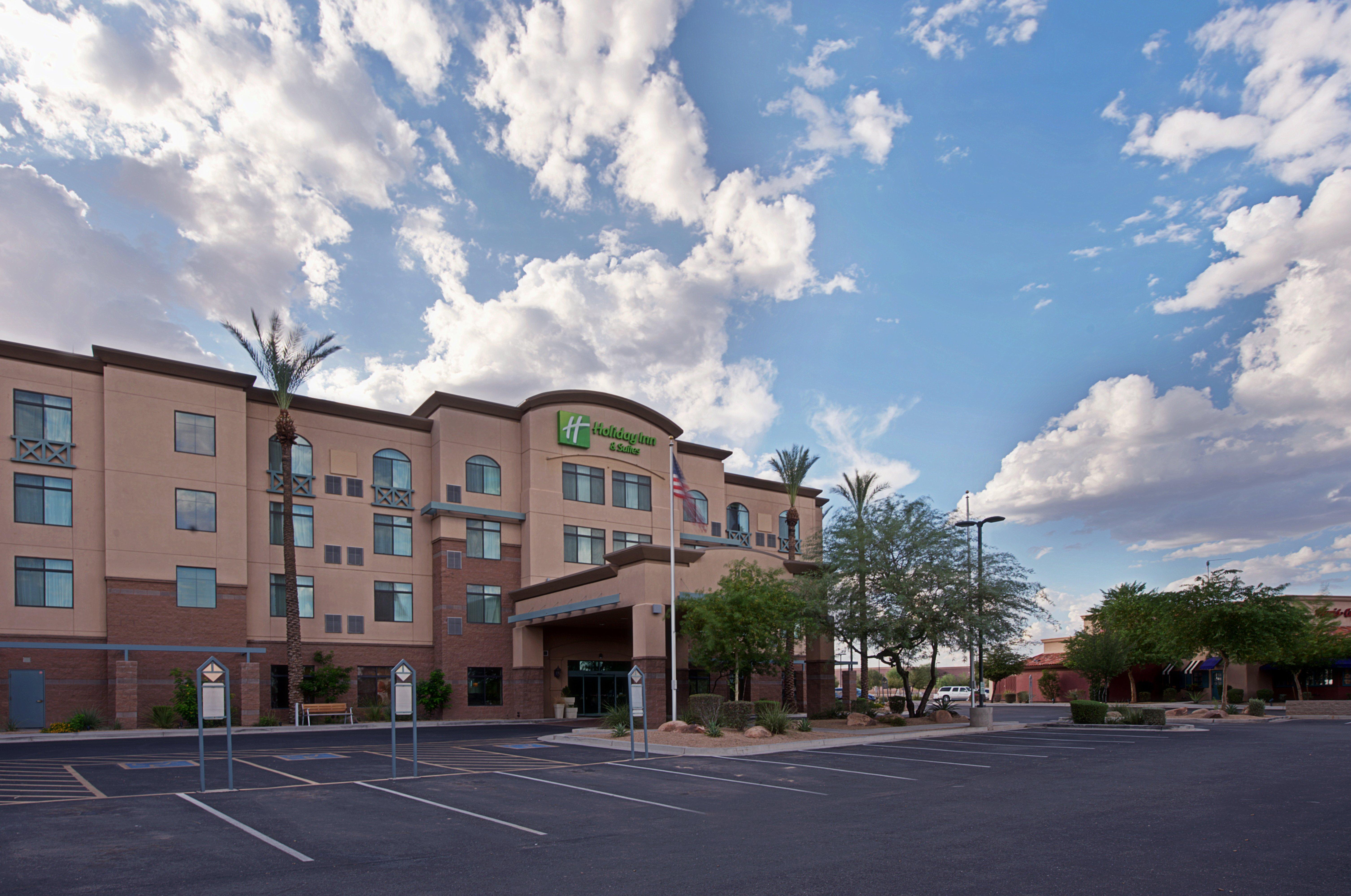 Holiday Inn & Suites Goodyear - West Phoenix Area By Ihg Exterior photo