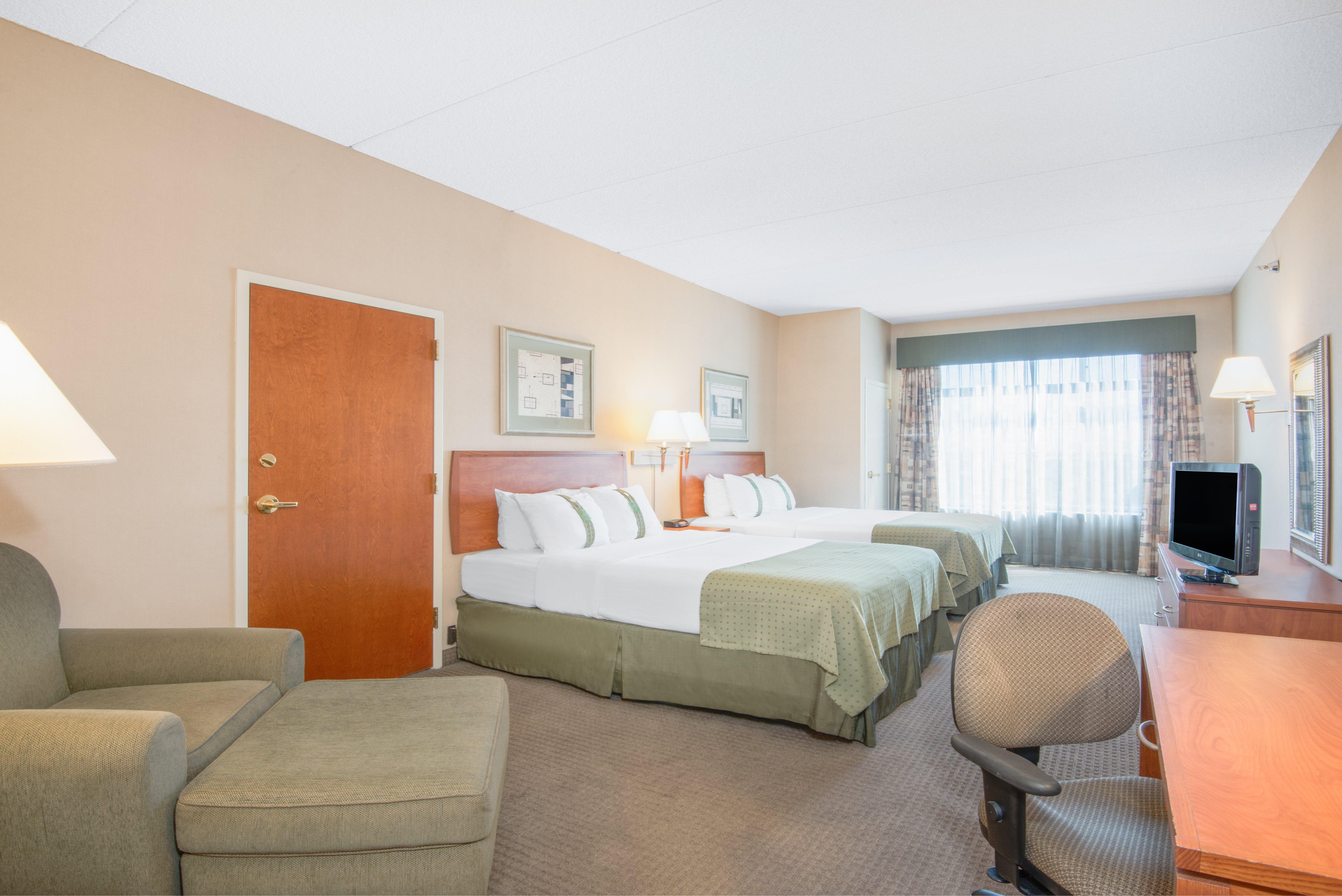 Holiday Inn & Suites Goodyear - West Phoenix Area By Ihg Exterior photo